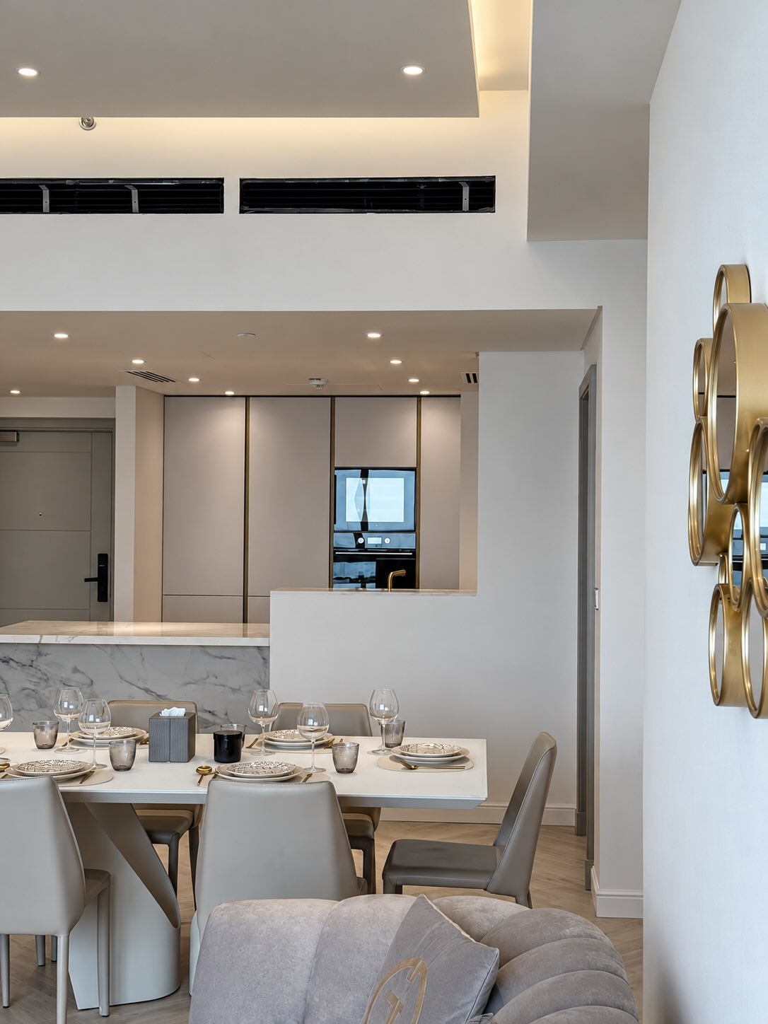 2-BEDROOM TURNKEY RENOVATION | MARINA RESIDENCES 6 Marina Residences 6